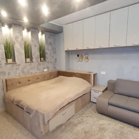 Tomis 4b Apartment