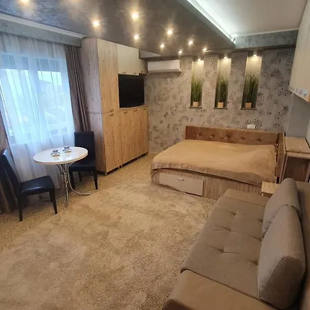 Tomis 4b Apartment *
