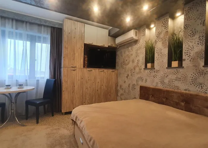 Tomis 4b アパート